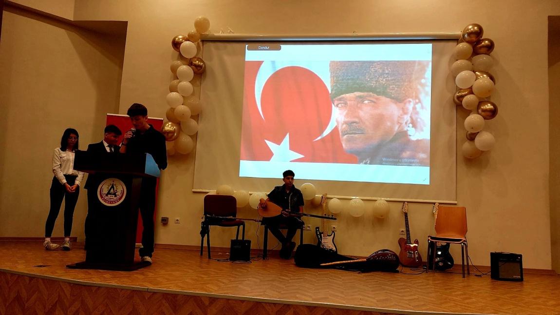 19 Mayıs Atatürk'ü Anma Gençlik ve Spor Bayramımız Kutlu Olsun... 